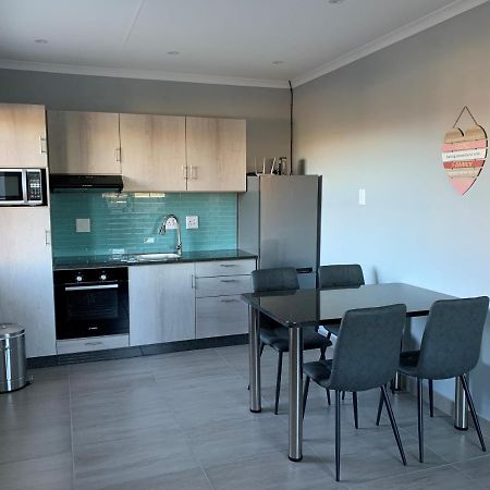 Elephant House, 2 Bedroom House, Next To Pilanesberg And Sun City Mogwase Εξωτερικό φωτογραφία