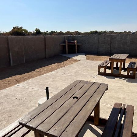 Elephant House, 2 Bedroom House, Next To Pilanesberg And Sun City Mogwase Εξωτερικό φωτογραφία
